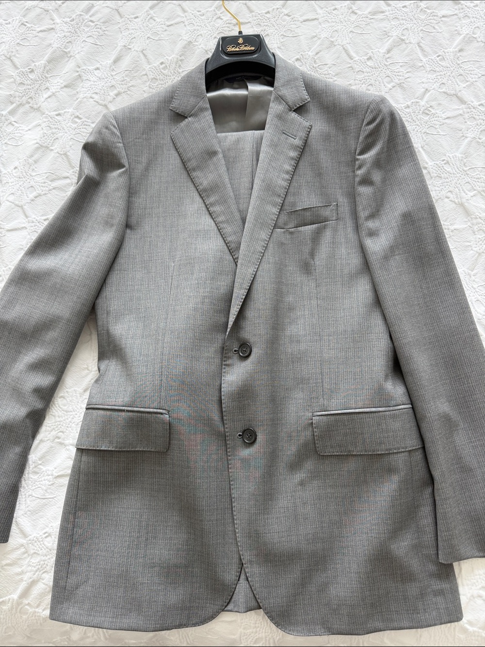 Brooks Brothers Light Gray Two-Button 1818 Fitzgerald suit
